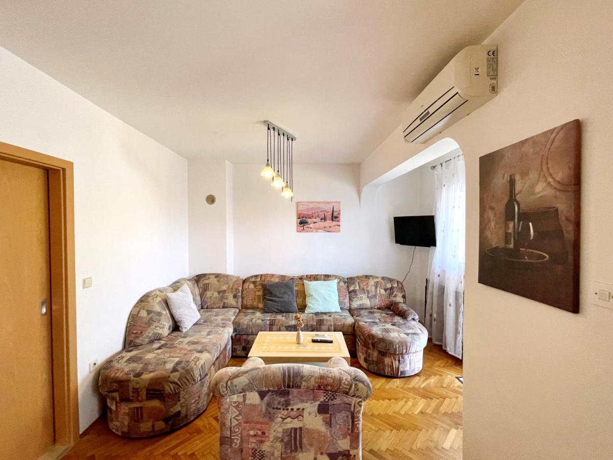 Apartments Bohovic Silo  Bagian luar foto